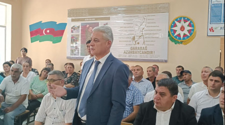 Füzuli Rayon İcra Hakimiyətinin başçısı Alı Alıyev Arayatlı kəndində səyyar qəbul keçirdi!