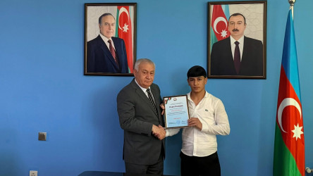 Təhsil və idman sahəsində uğur qazanmış şagirdlərlə görüş keçirildi!