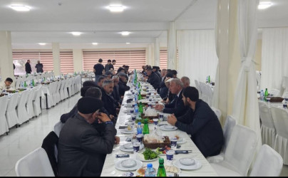 Füzuli Rayon İcra Hakimiyyəti başçısının birinci müavini Bağır Aslanov, RİH nümayəndələri və rayon ictimaiyyəti Birinci Qarabağ Müharibəsinin şəhidi Zaur Sadıqovun yas mərasimində iştirak etdilər!