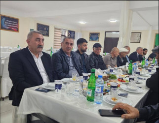 Füzuli Rayon İcra Hakimiyyəti başçısının birinci müavini Bağır Aslanov, RİH nümayəndələri və rayon ictimaiyyəti Birinci Qarabağ Müharibəsinin şəhidi Zaur Sadıqovun yas mərasimində iştirak etdilər!
