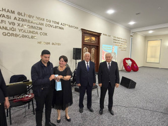 Ulu Öndər Heydər Əliyevin anadan olmasının 103-cü ildönümünə həsr edilmiş “Ulu Öndər Heydər Əliyev: Müasir Azərbaycanın Memarı” adlı tədbir keçirildi!