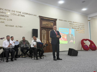 Ulu Öndər Heydər Əliyevin anadan olmasının 103-cü ildönümünə həsr edilmiş “Ulu Öndər Heydər Əliyev: Müasir Azərbaycanın Memarı” adlı tədbir keçirildi!