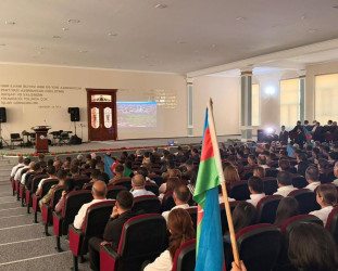 “Şəhərsalma və Memarlıq İli” çərçivəsində 15 İyun-Milli Qurtuluş Gününə həsr edilmiş “Milli Qurtuluşun Memarı-Ulu Öndər Heydər Əliyev ” adlı tədbir keçirildi!