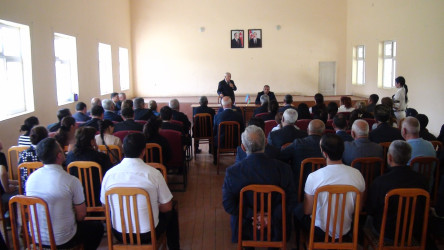 Füzuli RİH başçısı Alı Alıyev İkinci Zobucuq qəsəbəsində səyyar qəbul keçirdi!