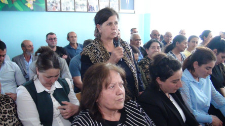 Füzuli RİH başçısı Alı Alıyev Aşağı Yağlıvənd kəndində səyyar qəbul keçirdi!