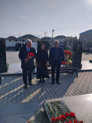 Vətən Müharibəsinin şəhidi Hüseynov Sənan Vidadi  oğlunun məzarı və ailəsi ziyarət olundu!