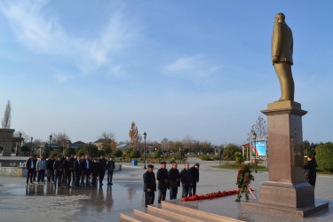 Ulu Öndər Heydər Əliyevin əziz xatirəsi dərin ehtiramla yad edildi!