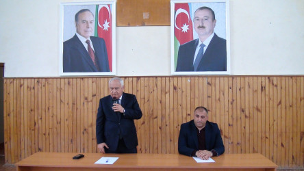 Füzuli RİH başçısı Alı Alıyev Birinci Zobucuq qəsəbəsində səyyar qəbul keçirdi!