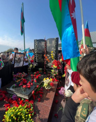 Vətən Müharibəsinin şəhidi Tarıverdiyev Cabir Səmid oğlunun məzarı və ailəsi  ziyarət olundu!