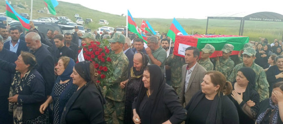 Şəhid Zaur Sadıqovun nəşi 33 ildən sonra doğma Füzulidə dəfn edildi!