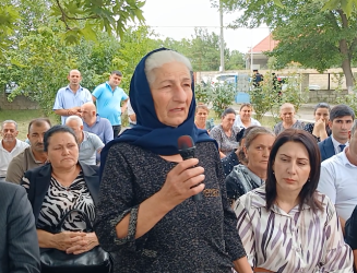 Füzuli RİH başçısı Alı Alıyev İkinci Mahmudlu kəndində səyyar qəbul keçirdi!