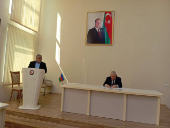 Füzuli Rayon İcra Hakimiyyətinin başçısı Alı Alıyev müşavirə keçirdi!