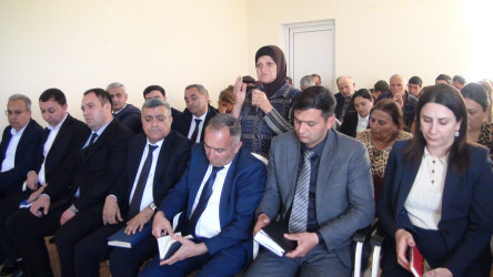 Füzuli RİH başçısı Alı Alıyev Qazaxlar kənd sakinləri ilə səyyar qəbul keçirdi!