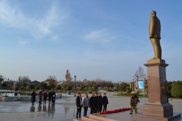Ulu Öndər Heydər Əliyevin əziz xatirəsi dərin ehtiramla yad edildi!