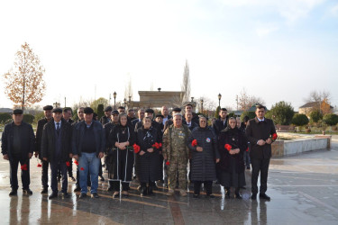 Ulu Öndər Heydər Əliyevin əziz xatirəsi dərin ehtiramla yad edildi!
