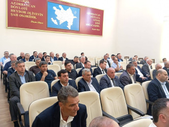 Füzuli Rayon İcra Hakimiyyətinin başçısı Alı Alıyev müşavirə keçirdi!