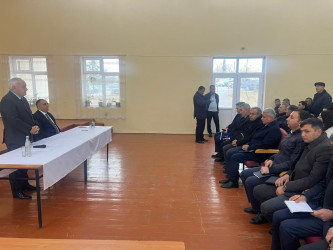 Füzuli RİH başçısı Alı Alıyev Üçüncü Zobucuq qəsəbəsində səyyar qəbul keçirdi!