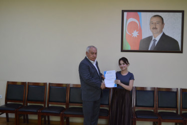 Füzuli Rayon İcra Hakimiyyətində könüllülük fəaliyyətini uğurla başa vuran gənclərlə görüş keçirildi!
