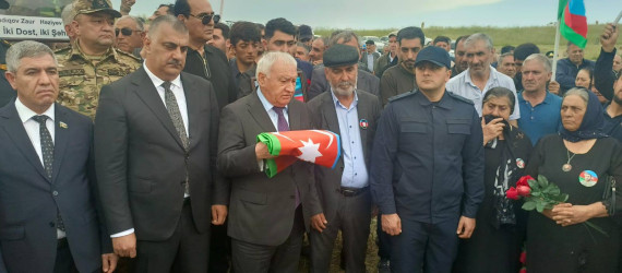 Şəhid Ələddin Həziyevin nəşi 33 ildən sonra doğma Füzulidə dəfn edildi!