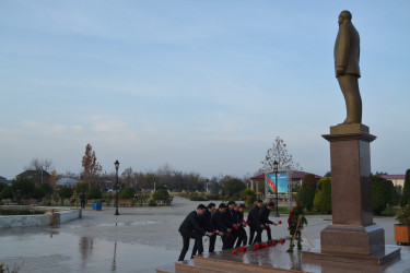 Ulu Öndər Heydər Əliyevin xatirəsi anıldı!