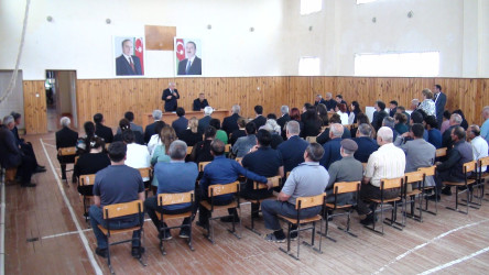 Füzuli RİH başçısı Alı Alıyev Birinci Zobucuq qəsəbəsində səyyar qəbul keçirdi!
