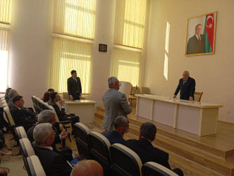 Füzuli Rayon İcra Hakimiyyətinin başçısı Alı Alıyev müşavirə keçirdi!