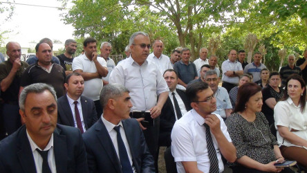 Füzuli RİH başçısı Alı Alıyev 2 Nömrəli Qayıdış qəsəbəsində səyyar qəbul keçirdi!