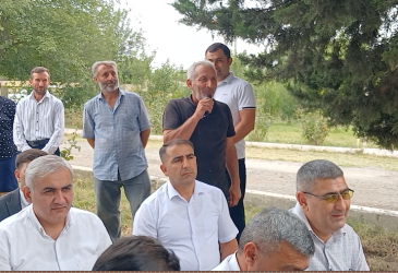 Füzuli RİH başçısı Alı Alıyev İkinci Mahmudlu kəndində səyyar qəbul keçirdi!