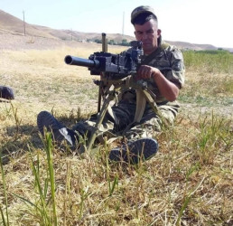 Vətən Müharibəsinin şəhidi Hilalov Araz Elburus oğlunun anım günündə məzarı və ailəsi  ziyarət olundu!