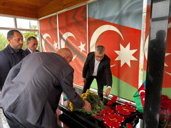 Vətən Müharibəsinin şəhidi Əliyev Şamil Xançoban oğlunun məzarı və ailəsi ziyarət olundu!