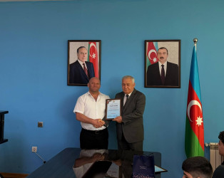 Təhsil və idman sahəsində uğur qazanmış şagirdlərlə görüş keçirildi!