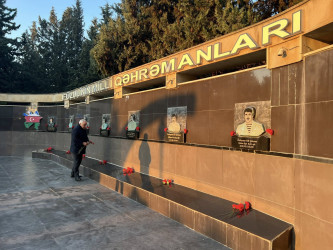 Füzuli RİH başçısı Alı Alıyev və Aparatın kollektivi tərəfindən Horadiz şəhərində yerləşən “Qəhrəmanlar Parkı” ziyarət olundu!