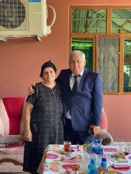 Füzuli RİH başçısı Alı Alıyev Vətən müharibəsi şəhidi Nicat Cahangir oğlu Hacıyevin anası Əsli Hacıyevanı ziyarət etdi!