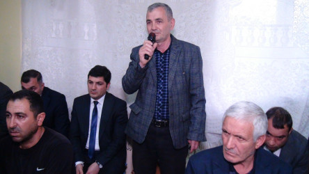 Füzuli RİH başçısı Alı Alıyev Şükürbəyli kəndində səyyar qəbul keçirdi!