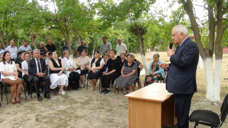 Füzuli RİH başçısı Alı Alıyev 2 Nömrəli Qayıdış qəsəbəsində səyyar qəbul keçirdi!