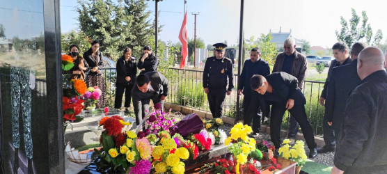 Vətən Müharibəsinin şəhidi Əliyev Xəyal Saleh oğlunun məzarı və ailəsi ziyarət olundu!