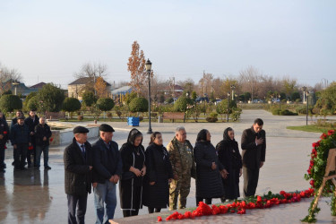 Ulu Öndər Heydər Əliyevin əziz xatirəsi dərin ehtiramla yad edildi!