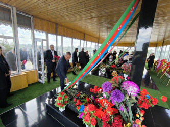 Vətən Müharibəsinin şəhidi Əliyev Nohəl Əlqəmə oğlunun məzarı və ailəsi ziyarət olundu!