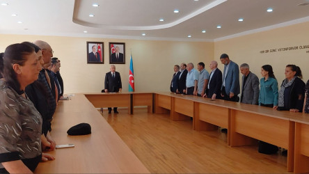 Füzuli RİH başçısı Alı Alıyev Masallı rayonunda müvəqqəti məskunlaşıb yaşayan Füzuli rayonundan olan məcburi köçkünlərlə səyyar qəbul keçirdi!