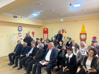 Qaradağ rayonunda müvəqqəti məskunlaşıb yaşayan Füzuli rayonundan olan məcburi köçkünlərlə səyyar qəbul keçirildi!