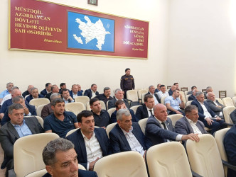 Füzuli Rayon İcra Hakimiyyətinin başçısı Alı Alıyev müşavirə keçirdi!